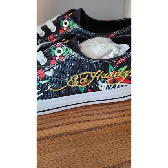 Ed Hardy Sneakers - Black and Red - Picture 5 of 6